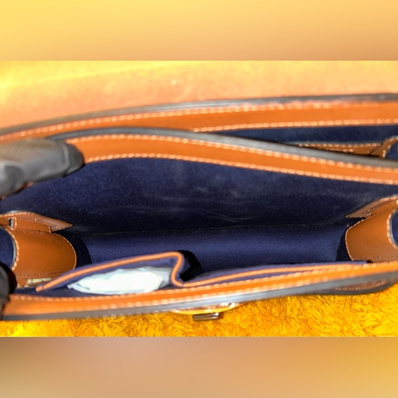 Cromia Maeva Genuine Italian Saffiano Leather Crossbody Satchel - Picture 13 of 13